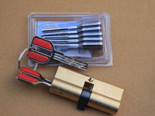 富民24小时上门开锁公司